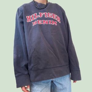 Dark Navy Blue 90s vintage Tommy Hilfiger Denim Crewneck Long sleeve
